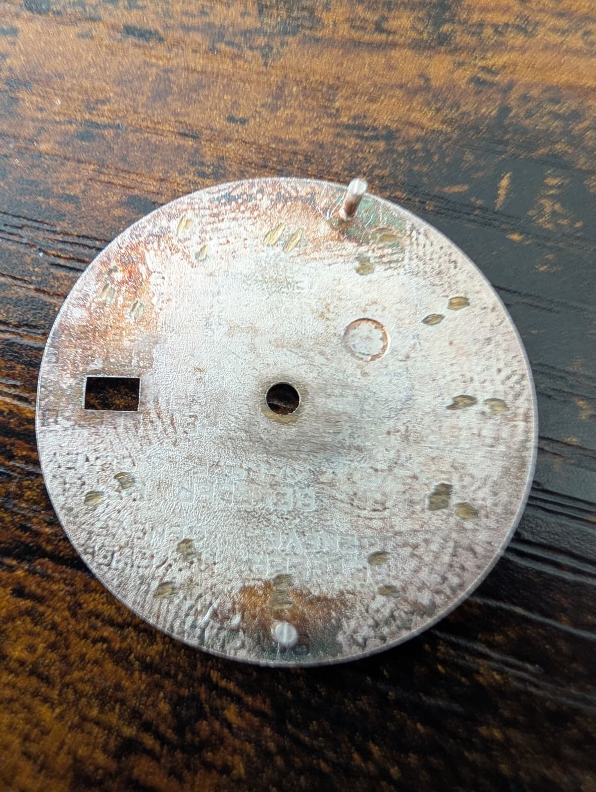 ROLEX OYSTER PERPETUAL DATE 1501 SILVER STICK DIAL – POOR CONDITION