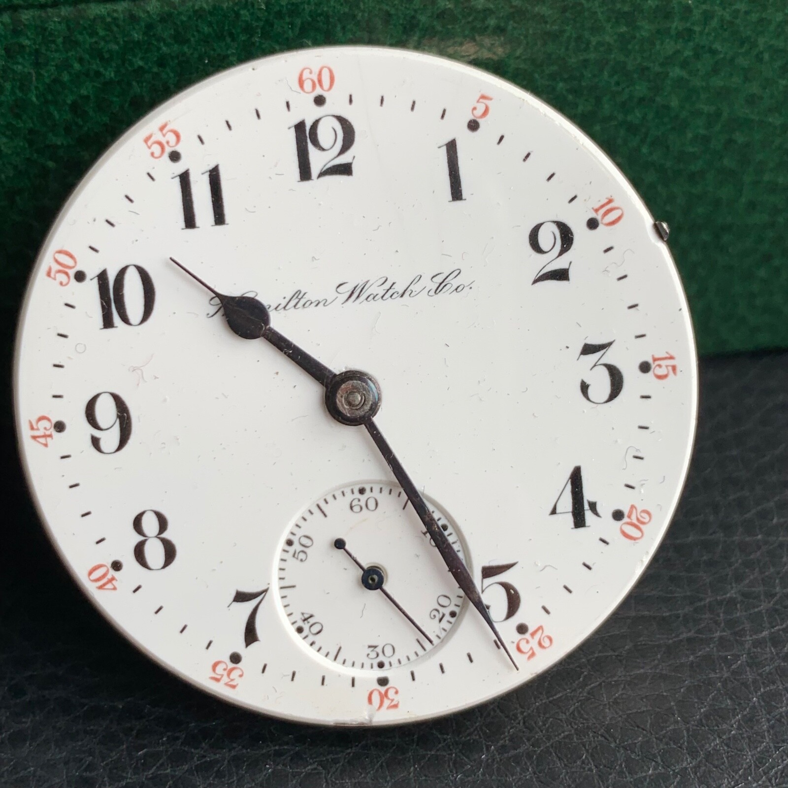 Hamilton Grade 940 18S 21 Jewels Pocket Watch Movement Runs