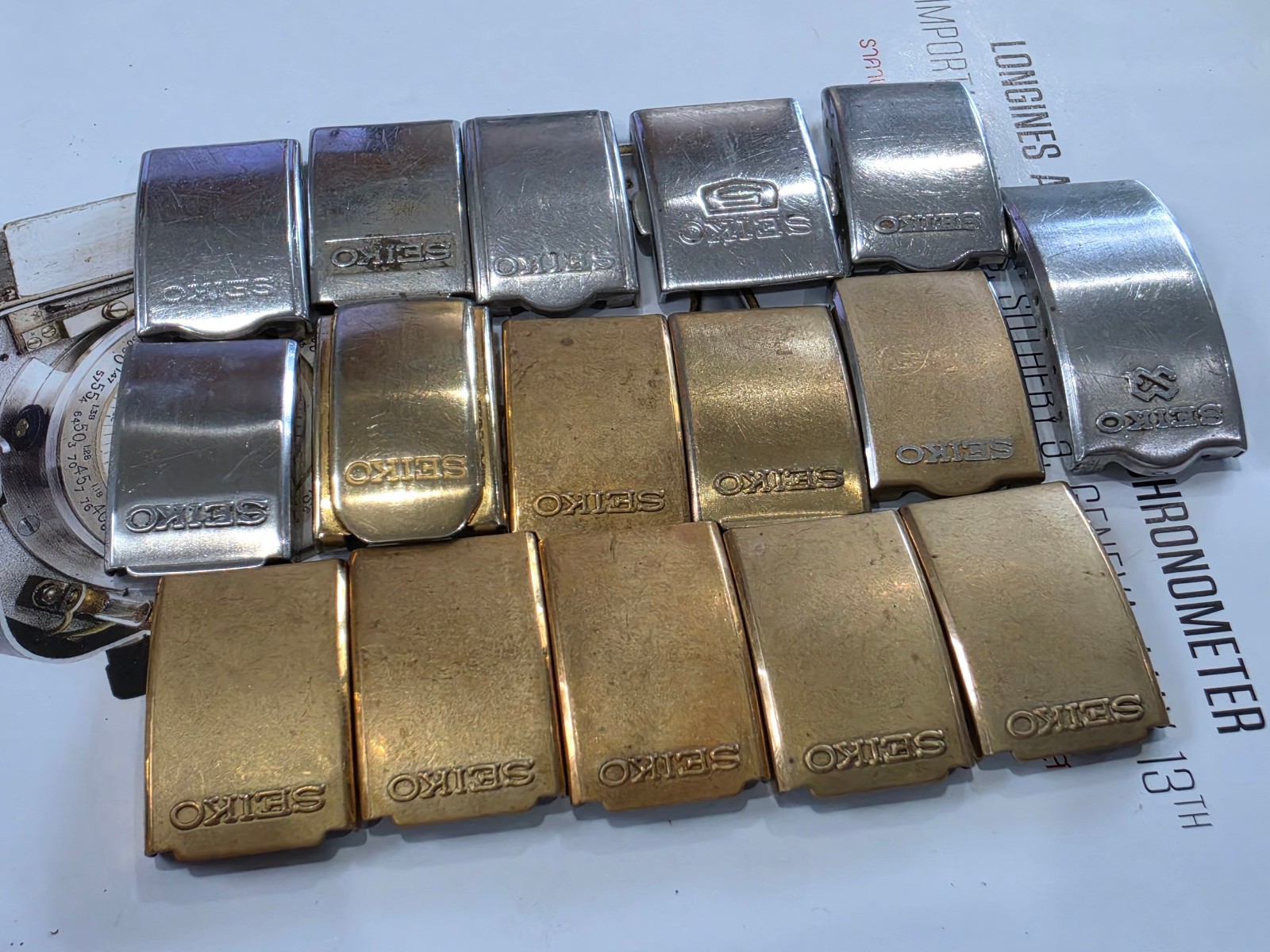 Lot Clasp Vintage Seiko SQ Gold and Silver Stainlesss Steel for parts.