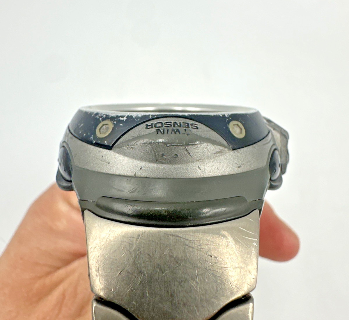 Vintage Casio Pro Trek PRG-100T Tough Solar Twin Sensor Titanium Bracelet Works