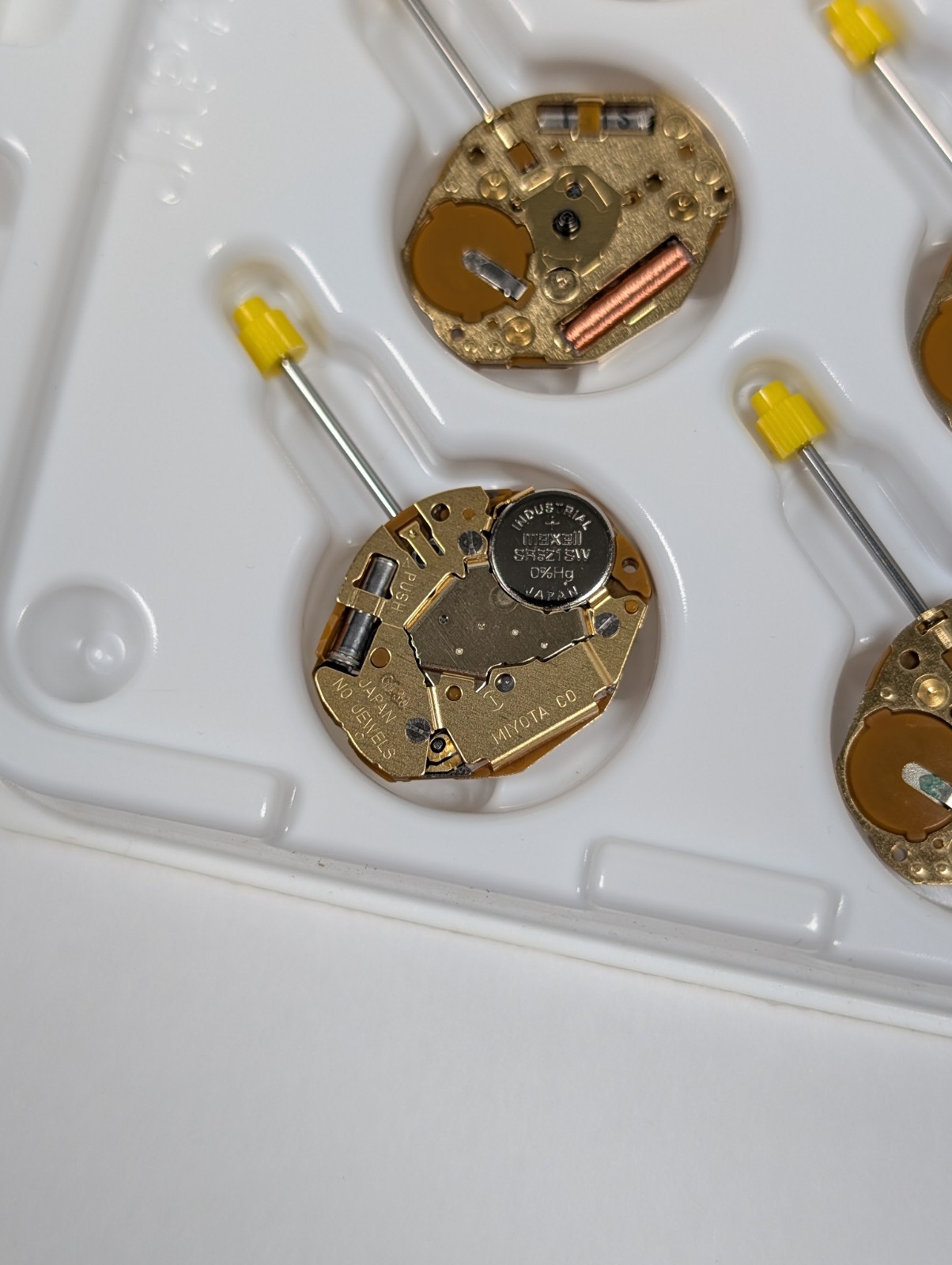 Huge Lot Of Miyota GL30 Japan Quartz Movement Japan 3 Hands NOS UNTESTED