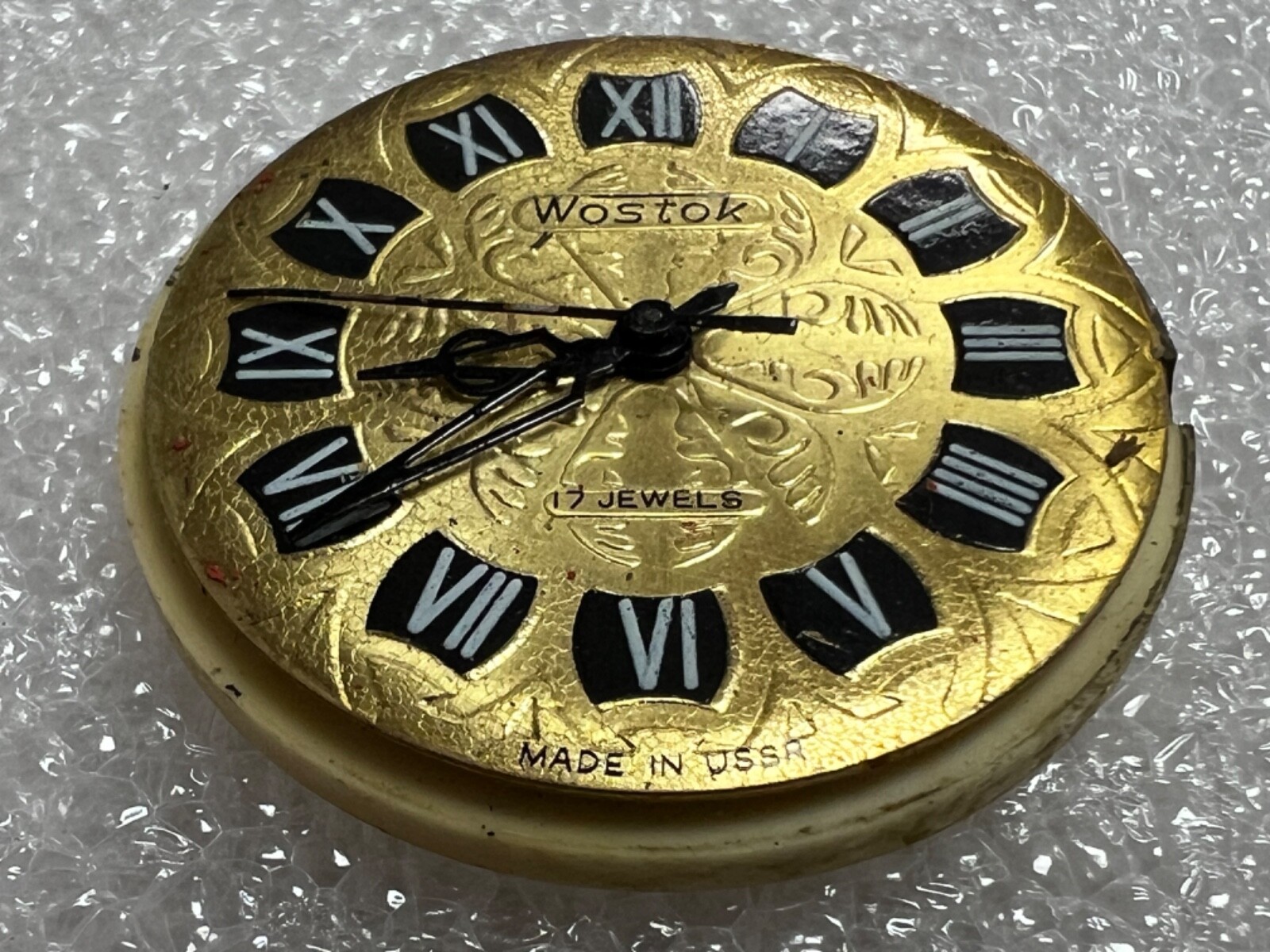 Watch movement USSR Vostok Cal.2409A plus Dial.For parts.