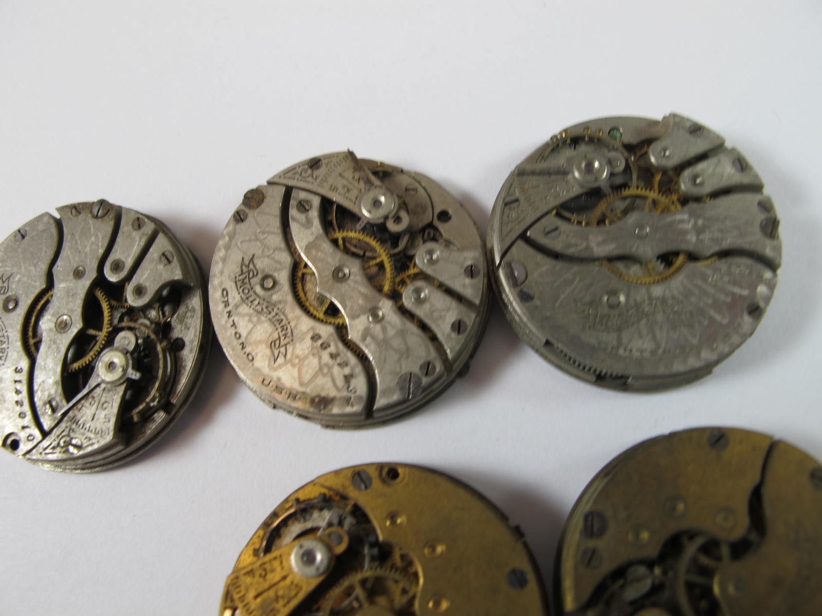 HAMPDEN 4/0 SIZE MOLLY STARK WATCH MOVEEMNTS 5 PIECES WITH NICKEL