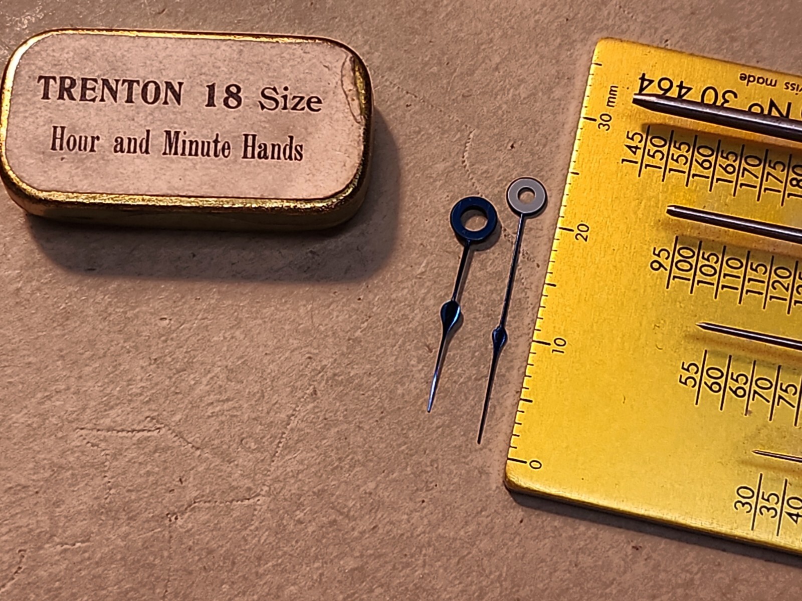 Set Of NOS Trenton 18s Blue Spade Hour/Minute Hands-235/150 Hole Sizes