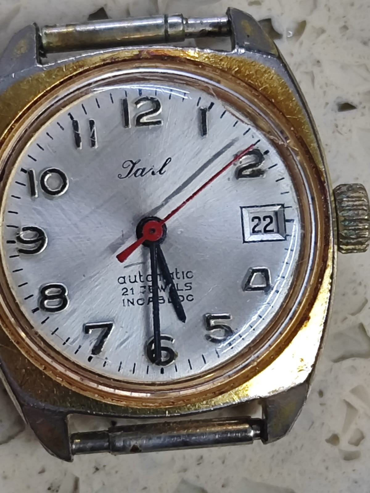 Vintage ETA 2671 Movement with Dial & Case FOR PARTS ONLY Good balance Y