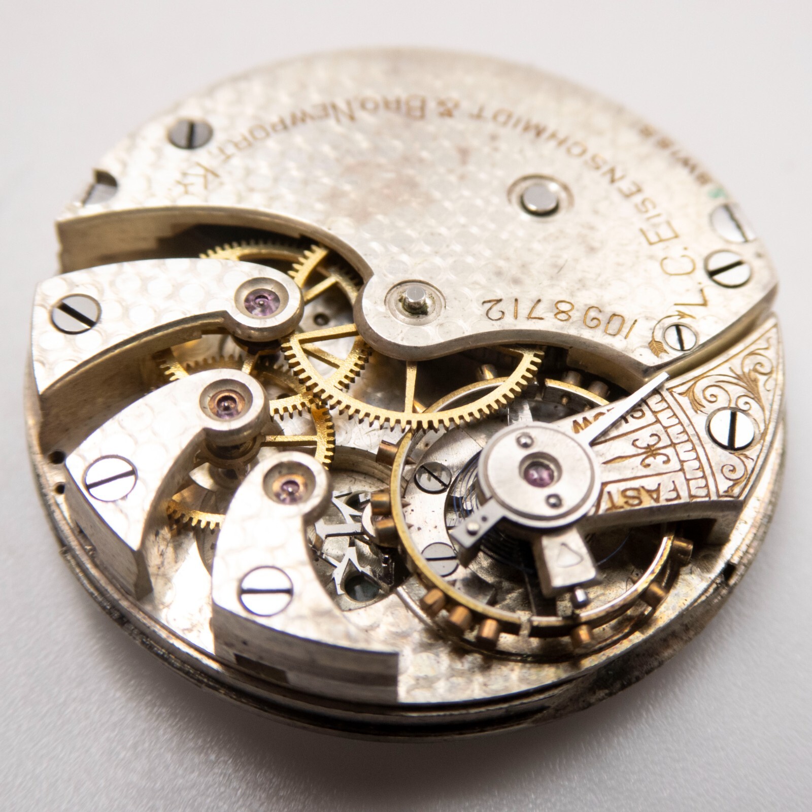 Longines 29.6 x 7.5 mm Antique Pocket Watch Movement