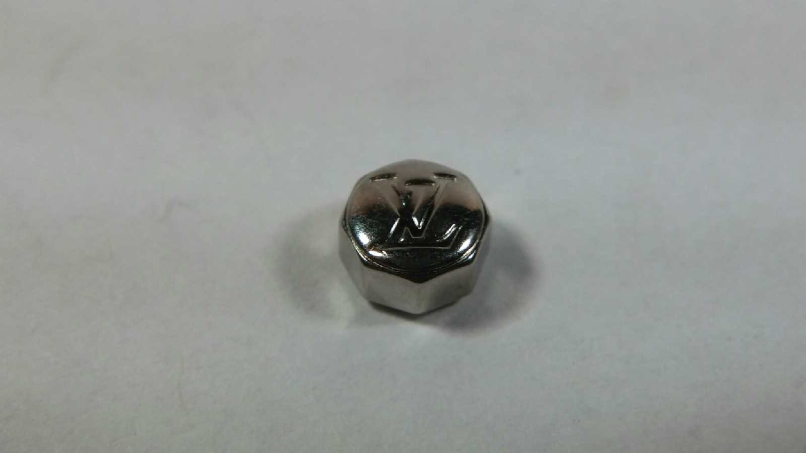 Louis Vouton “XL”, 5mm Crown, S/S, NEW