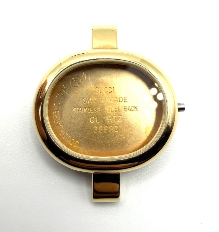 New Genuine Gucci 1600L Yellow Gold Plated Complete Case And Crystal