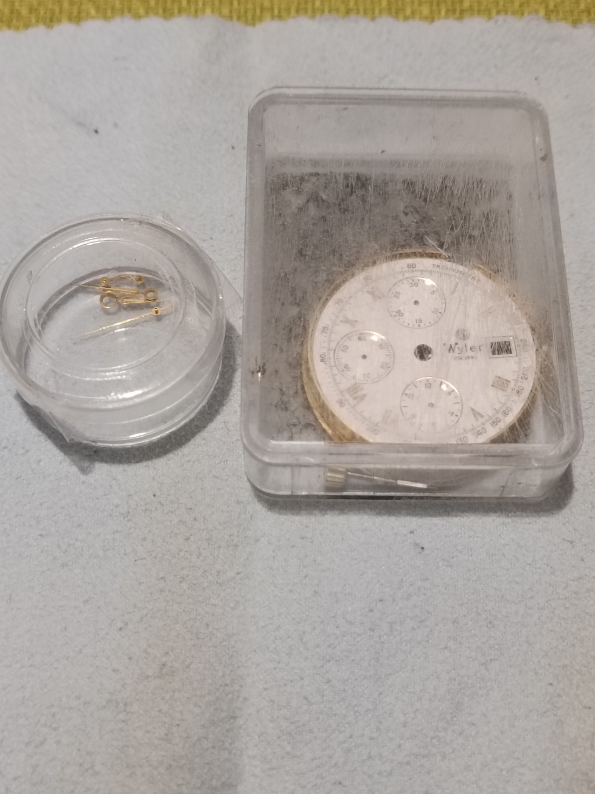 Wyler Vetta dial crown hands set