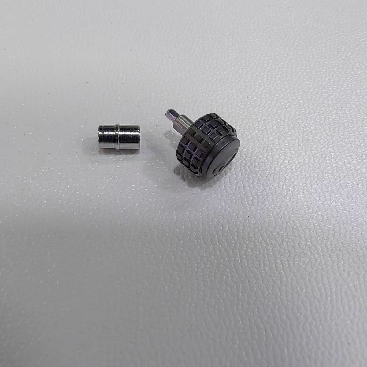 Replacement 7.0*2.5*2.9mm Stainless Steel Watch Crown Fits Breitling Avenger