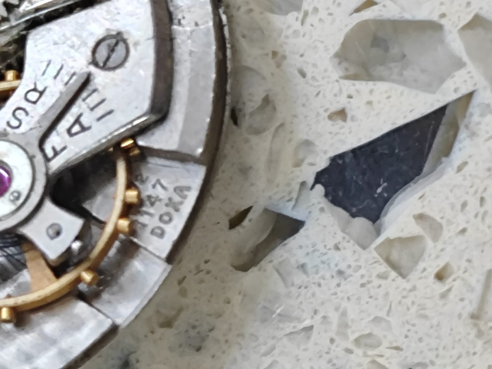 DOXA Antimagnetic Cal 11 1/2 1147 Movement Not Work for parts