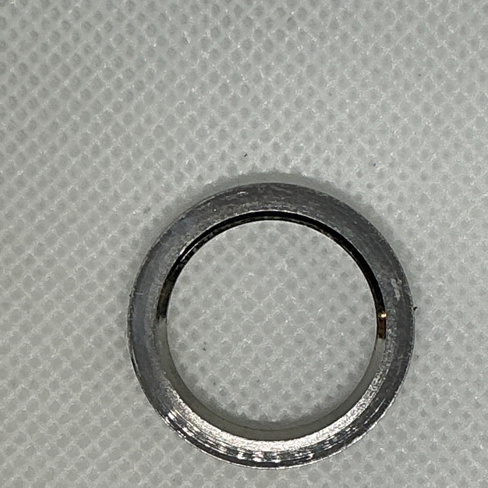 2x Metal Gucci Watch Bezel Rings/Bezels Set – Gold & Silver Tone Colors