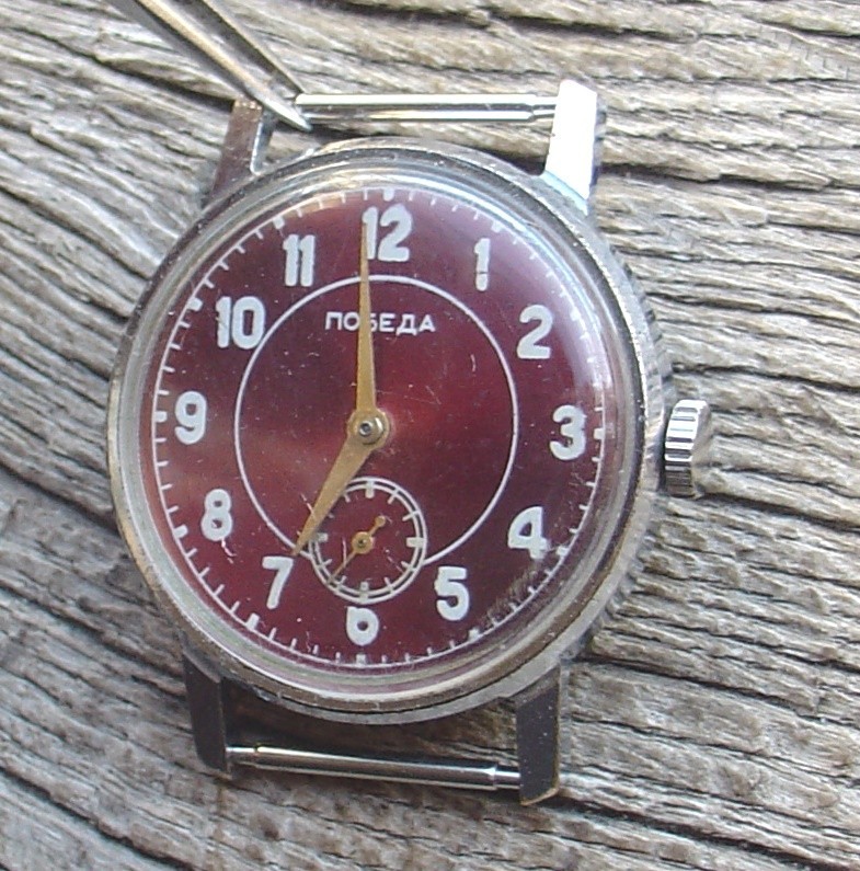 Rary Vintage Collectible POBEDA (ZIM) watch White Dial 2602 USSR SERVICED