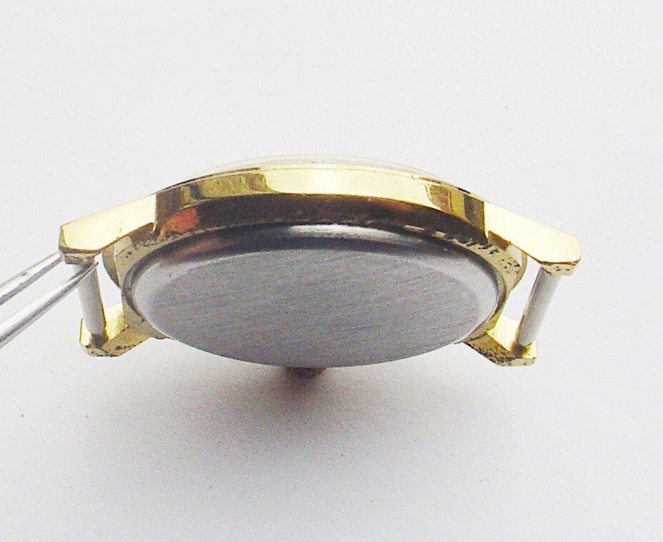 Vintage Luch Belarus Mens Watch YELLOW DIAL AND CASE SERVICED