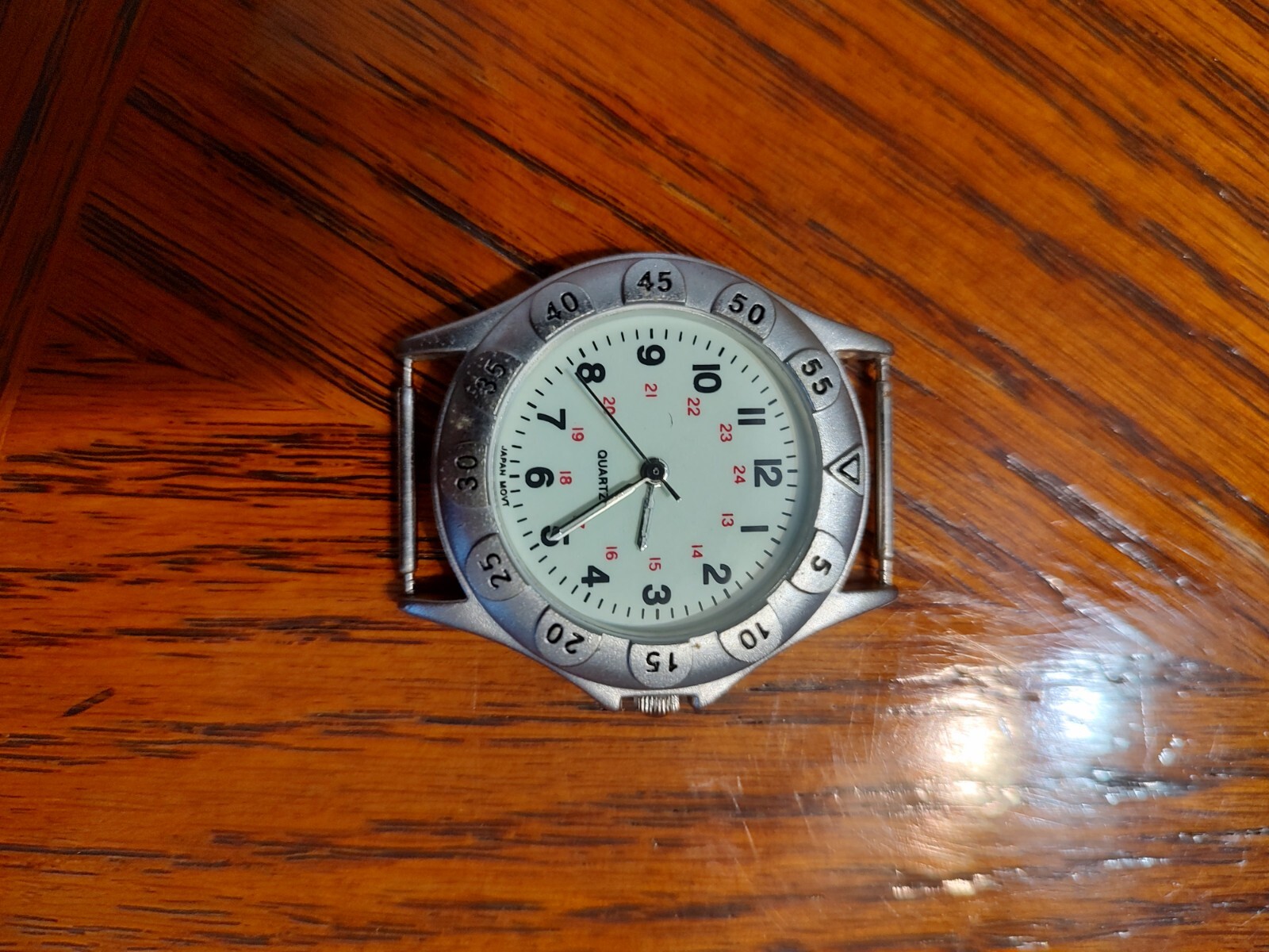 Vintage Quartz Glow In The Dark TV Guide Watch
