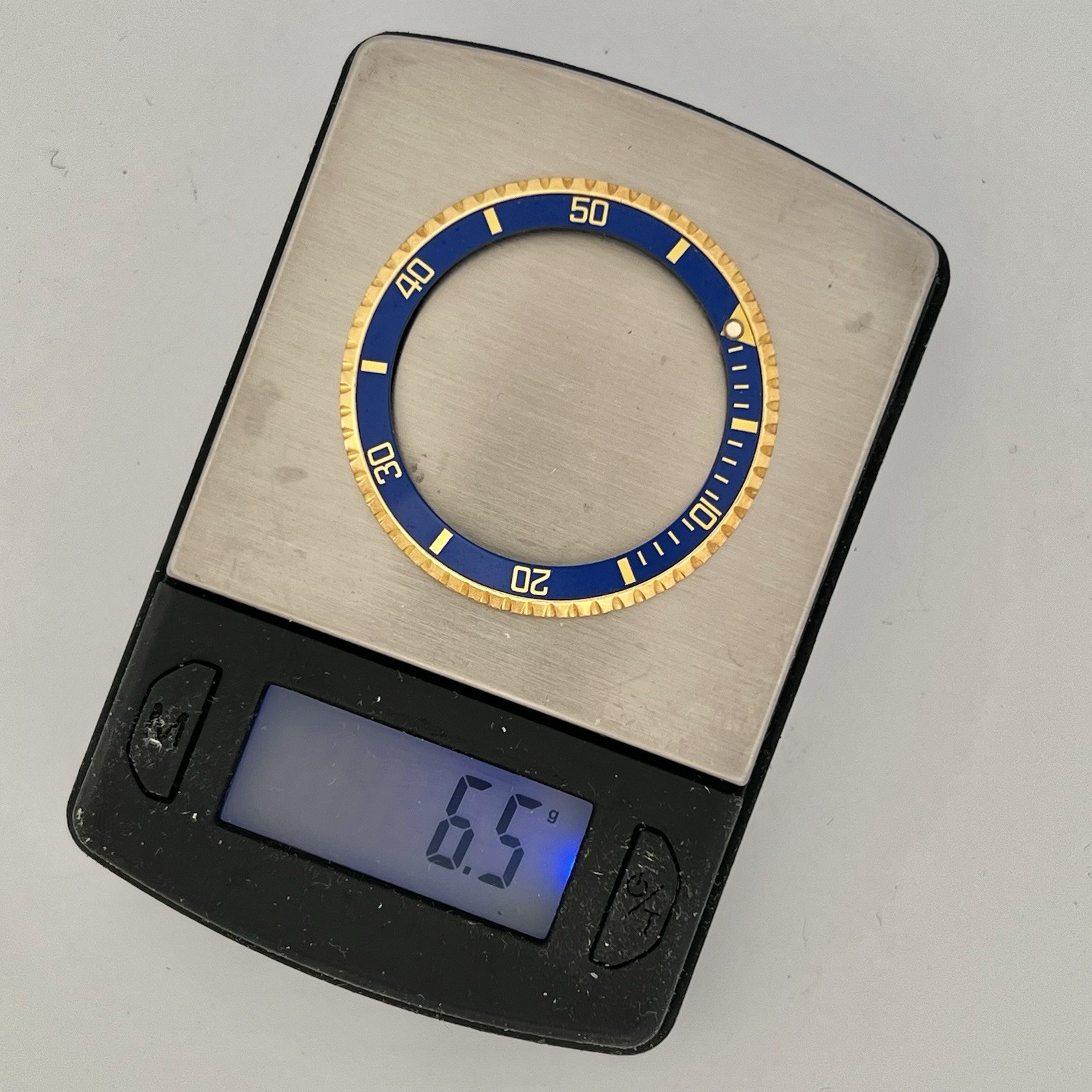NOS Factory Original Rolex 18K YG Bezel & Blue Tritium Insert Submariner 1680