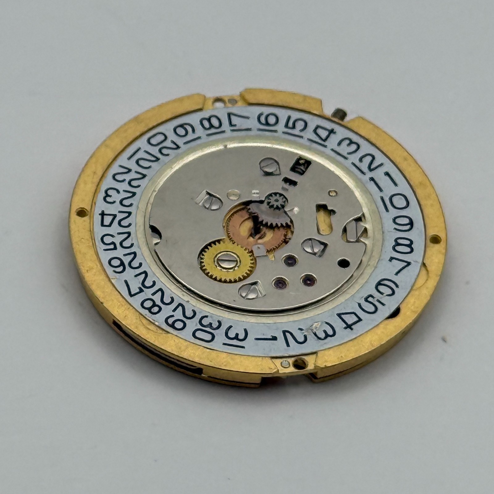 Ronda 1006 Watch Movement Quartz Swiss Date 8 Jewels Vintage Parts Repair 23.8mm