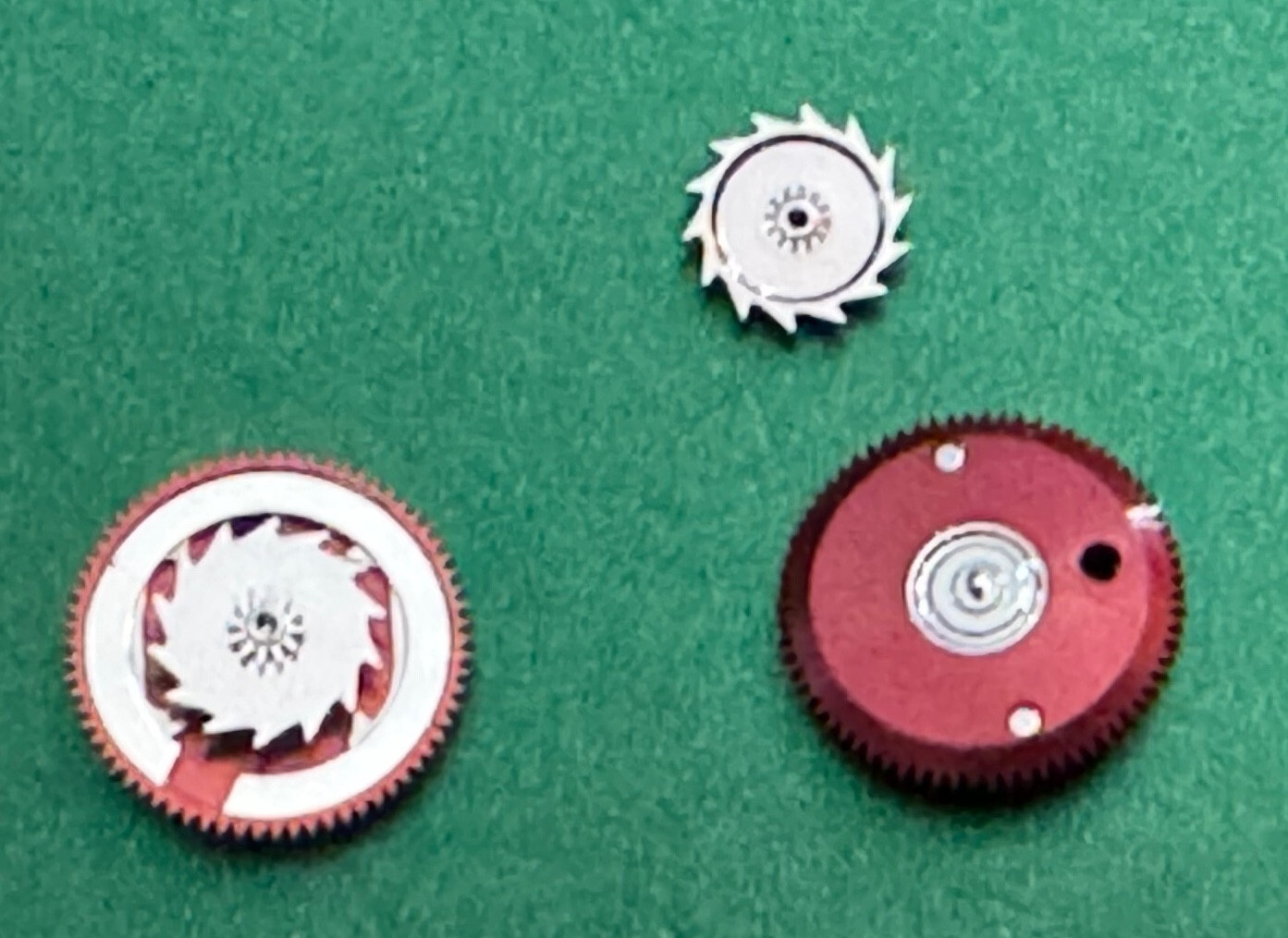 Rolex REVERSING WHEEL 2235 2230 540. Authentic reversing wheels for Datejust