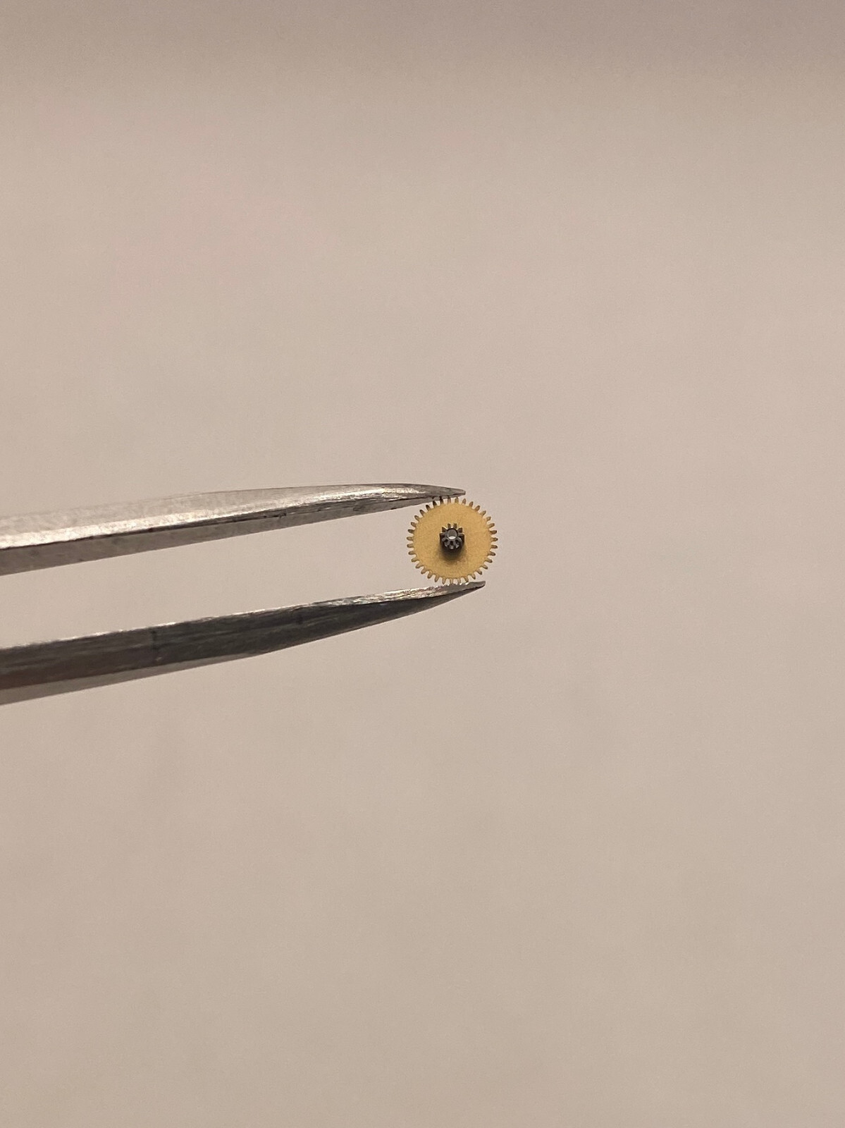 Rolex 2235-260-Y1 Minute Wheel Cal. 2230 2235