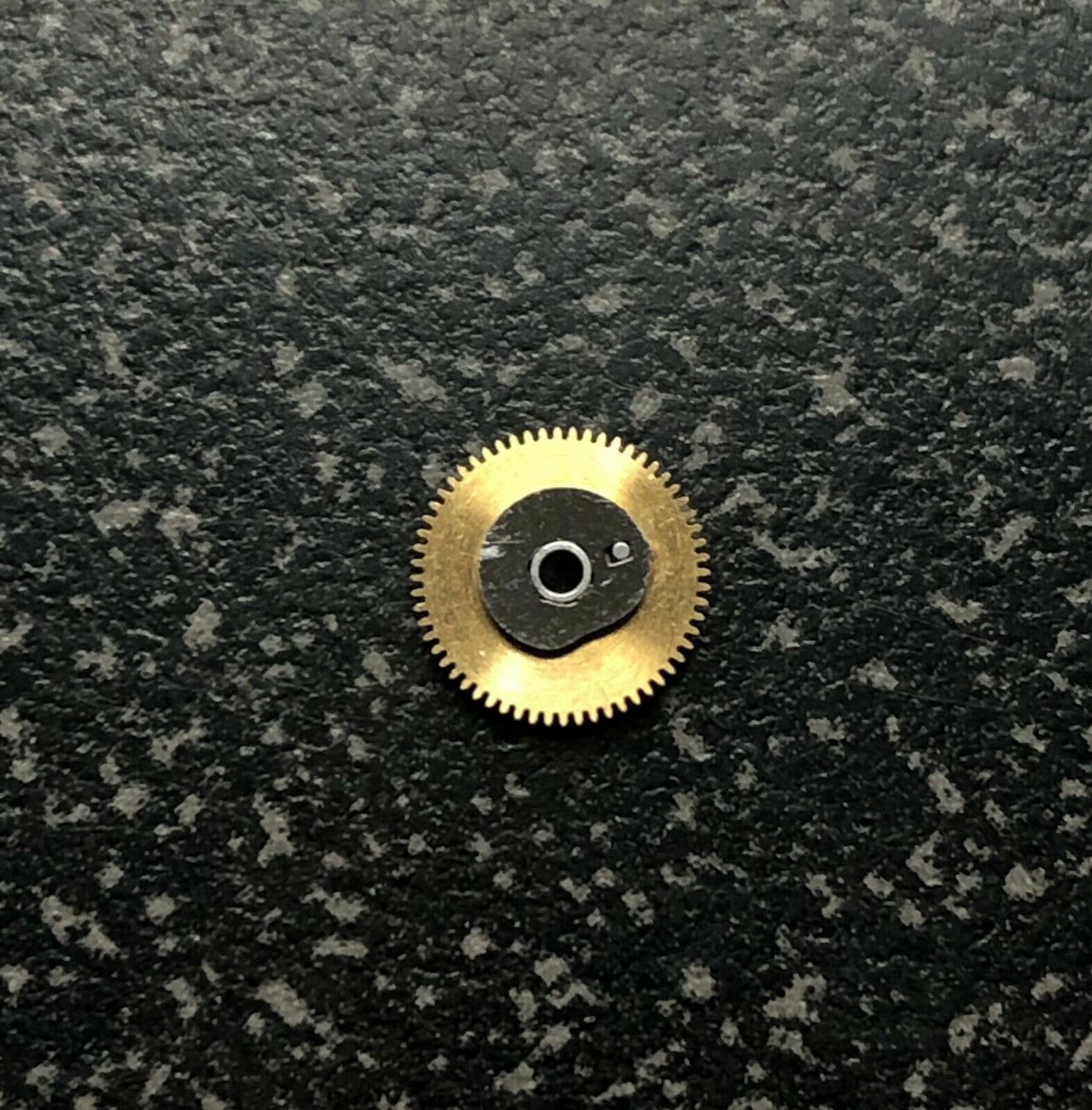 Genuine Rolex Cal 3235 Date Wheel Mounted Used Part 625 Ref 3235-625