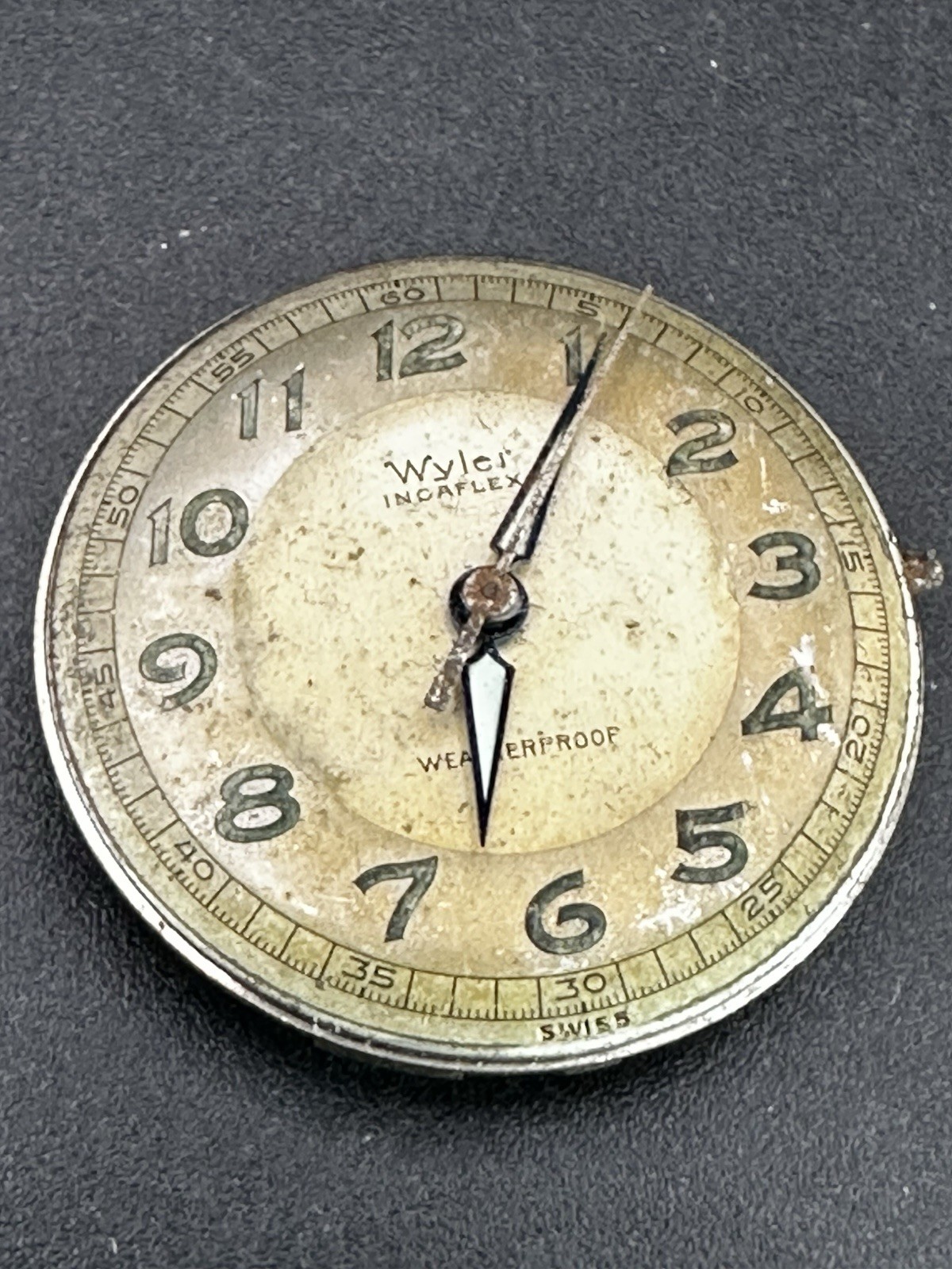 Wyler Wristwatch Movement 17J Men’s Vintage E1081 Parts or Repair
