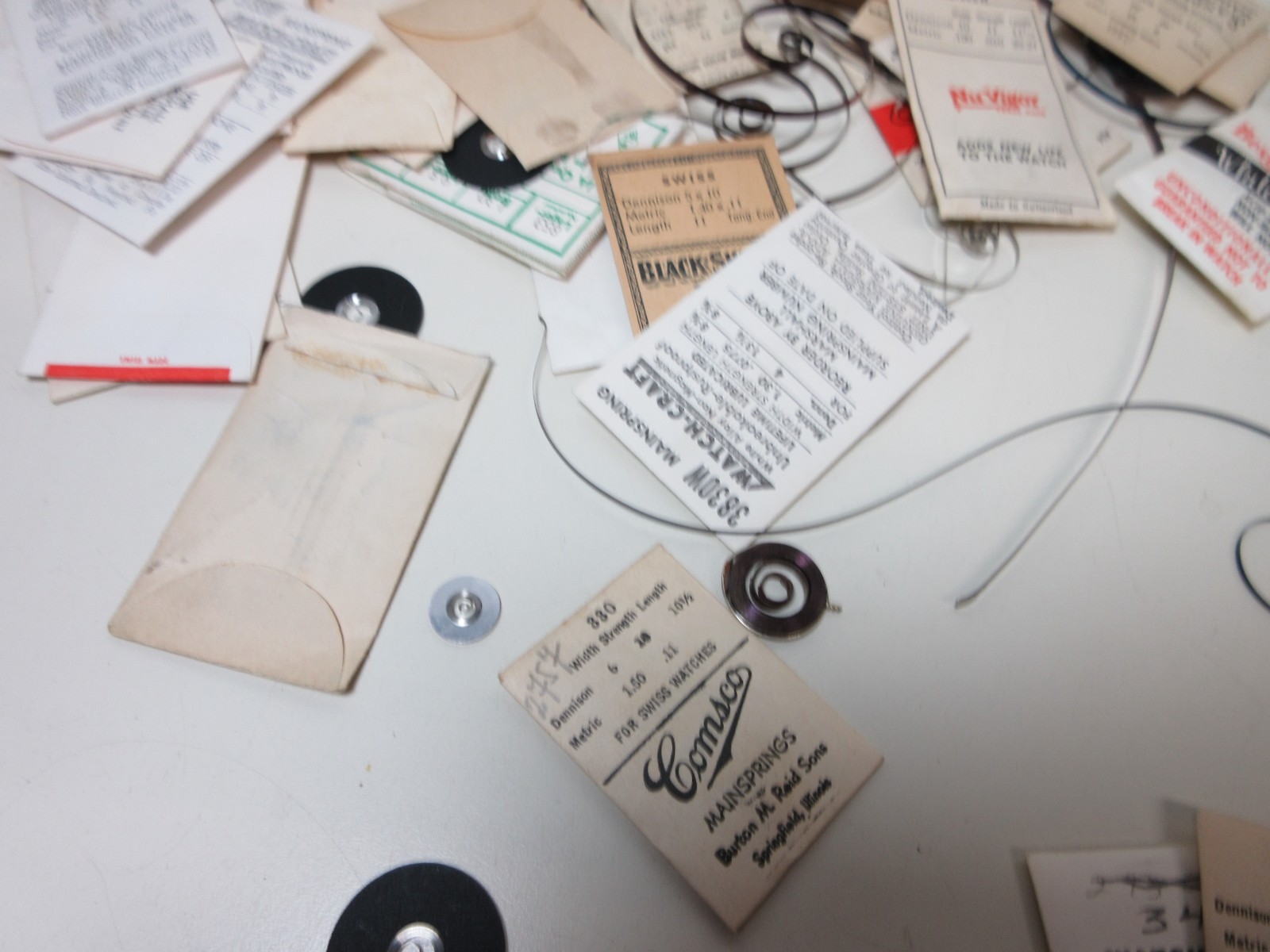 VINTAGE LOT OF 75 WATCH MAIN SPRINGS WATCHMAKER REPLACEMENT PARTS ASSORTED # 13