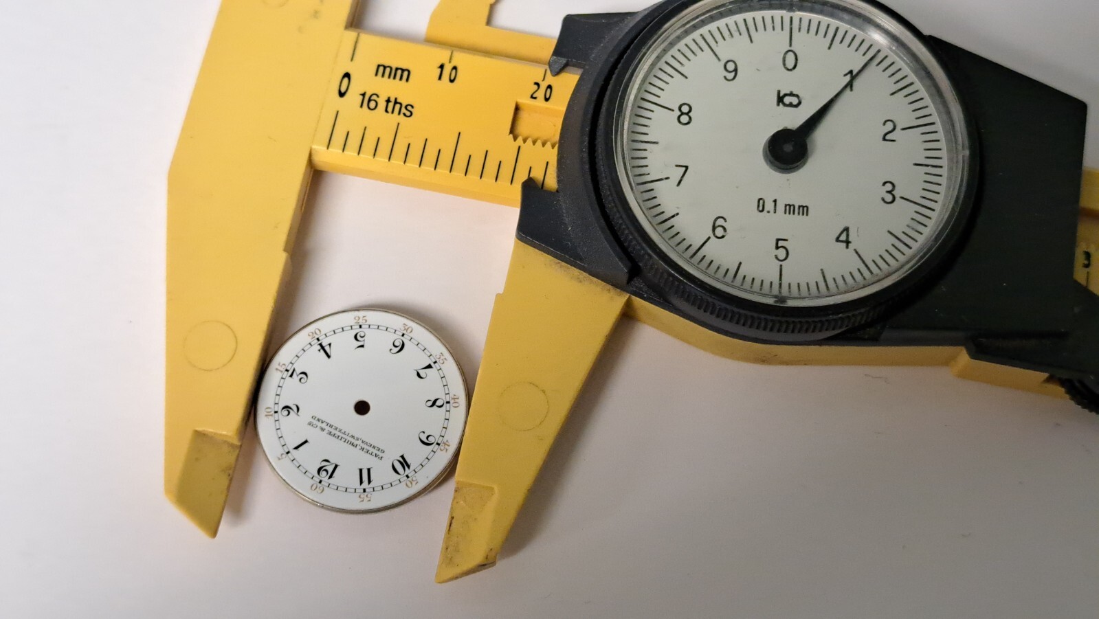 genuine Patek Phillipe DIAL pie pan white 21mm diameter arabic numbers vintage