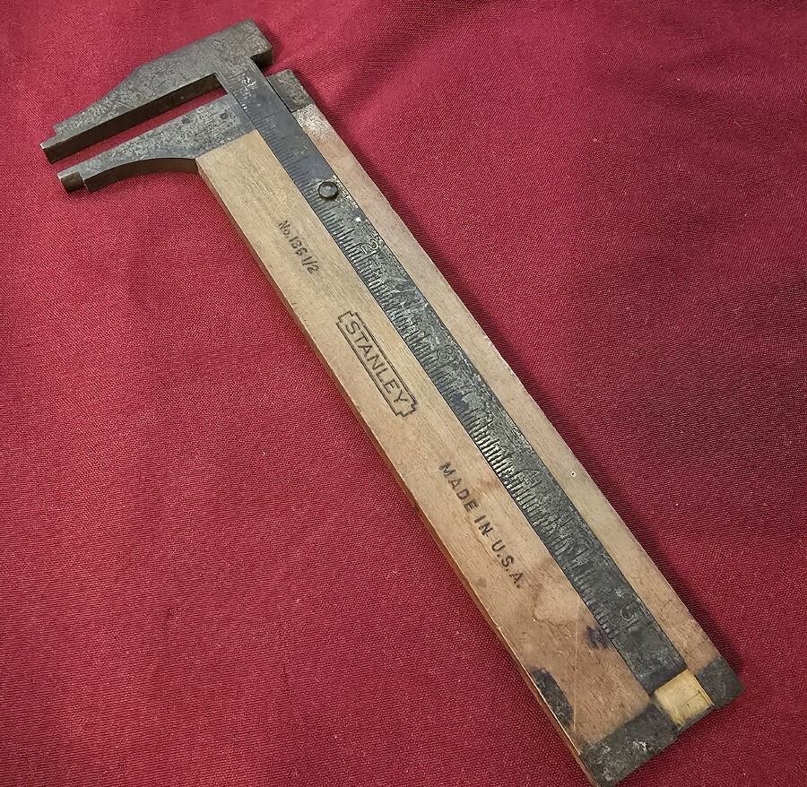 Clockmaker’s/Watchmaker’s Estate Stanley No. 136 Boxwood & Brass Sliding Caliper