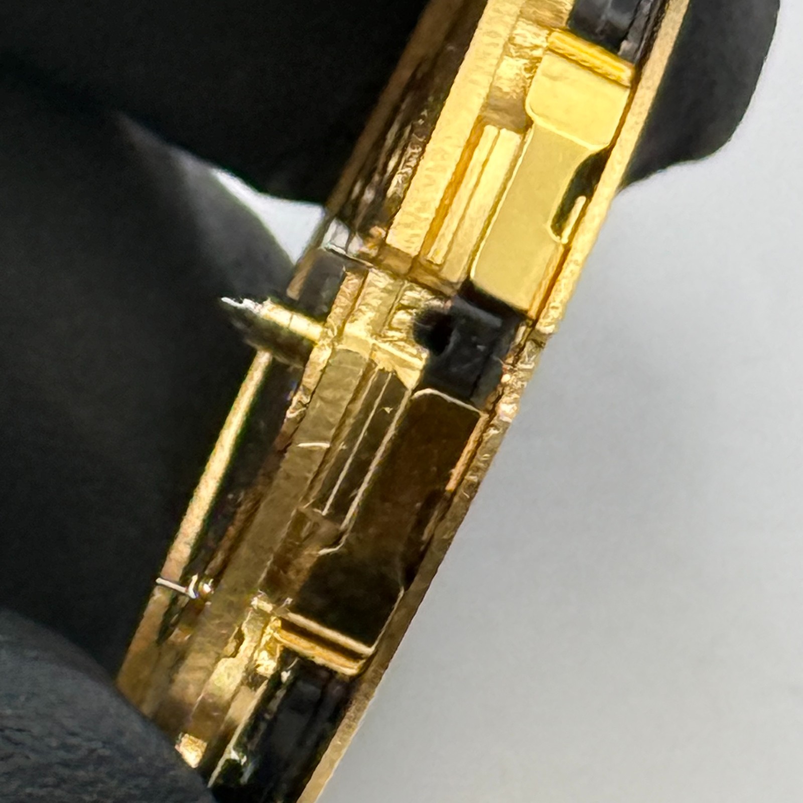 Ronda 5040.D Watch Movement Quartz Swiss R9 13 Jewels Vintage Parts 28.5mm