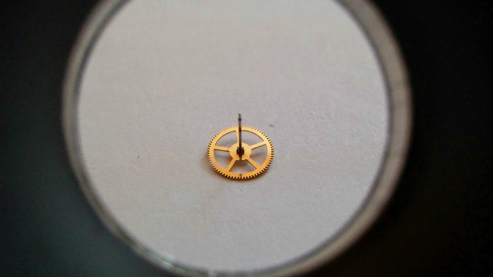 JAEGER LECOULTRE – CAL 489 227 – SWEEP SECOND WHEEL (4th Wheel)- NEW SEALED