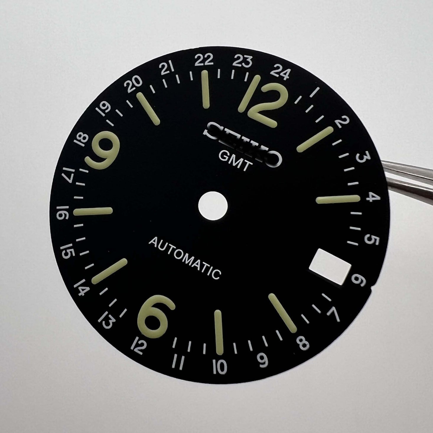 28.5MM Vintage Middle Eastern Watch Dial GMT Model 3 Watch for NH34 Movement