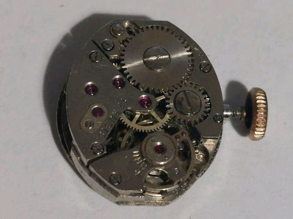 Vintage Tressa 17 Jewels Ladies Mechanical Watch Movement (Balance Is Okay)