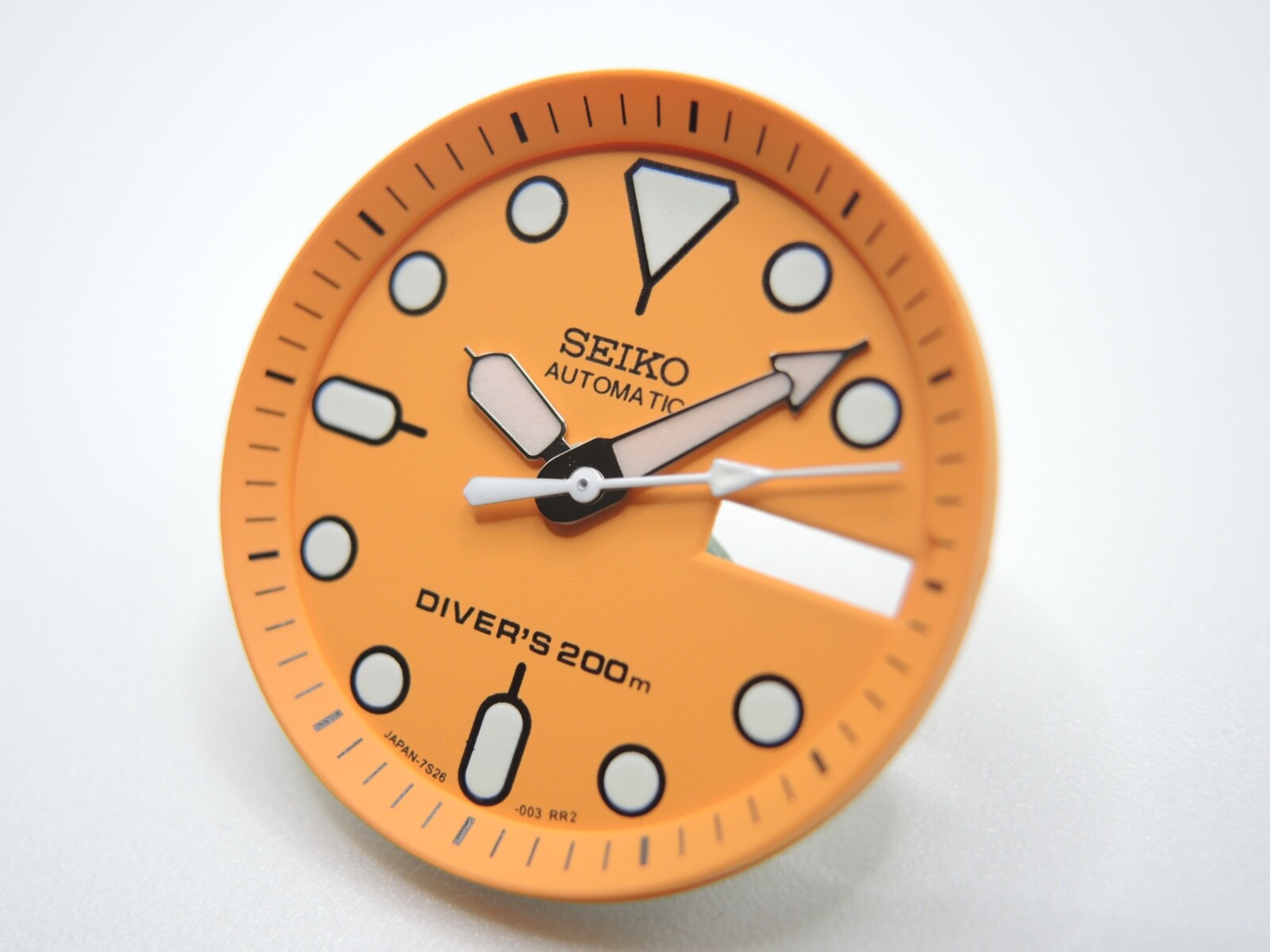 NEW ORANGE DIAL,HANDS & MINUTE TRACK MEDIUM DIVERS SKX013-015 (7S26-0030) WATCH