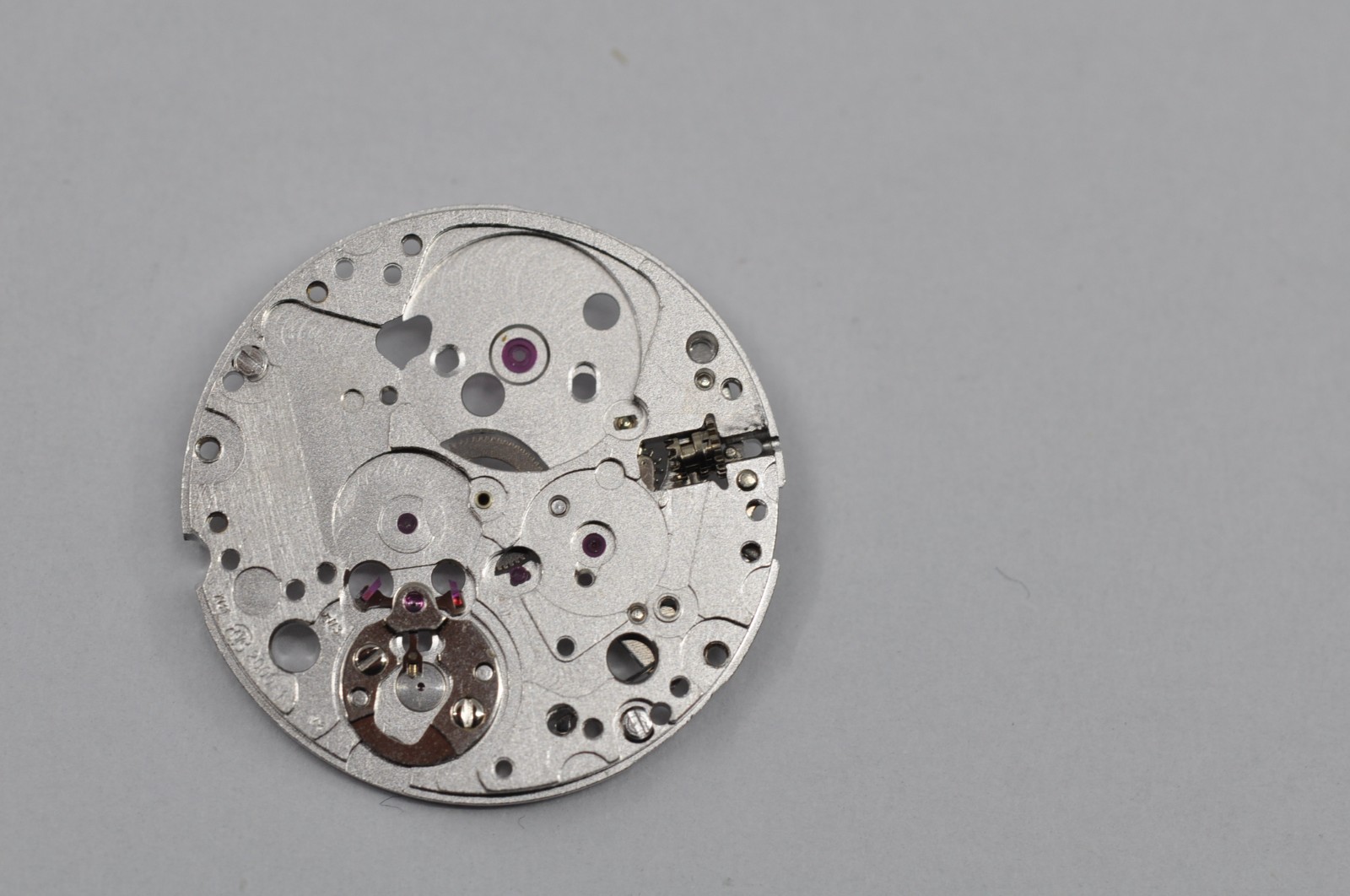 omega 2520 longines L595.2 ETA 2000-1 incomplete movement parts NOS Q42
