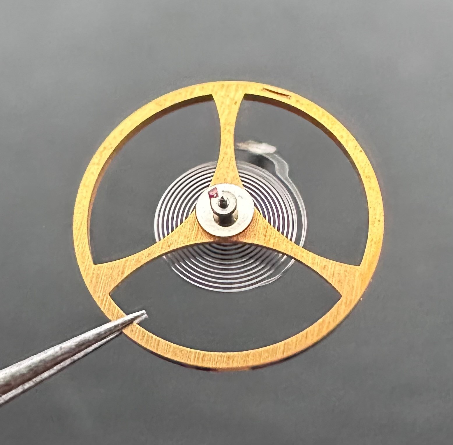 BREITLING, HEUER BUREN CAL. 11, 12, 15 BALANCE No. 721 STOCK