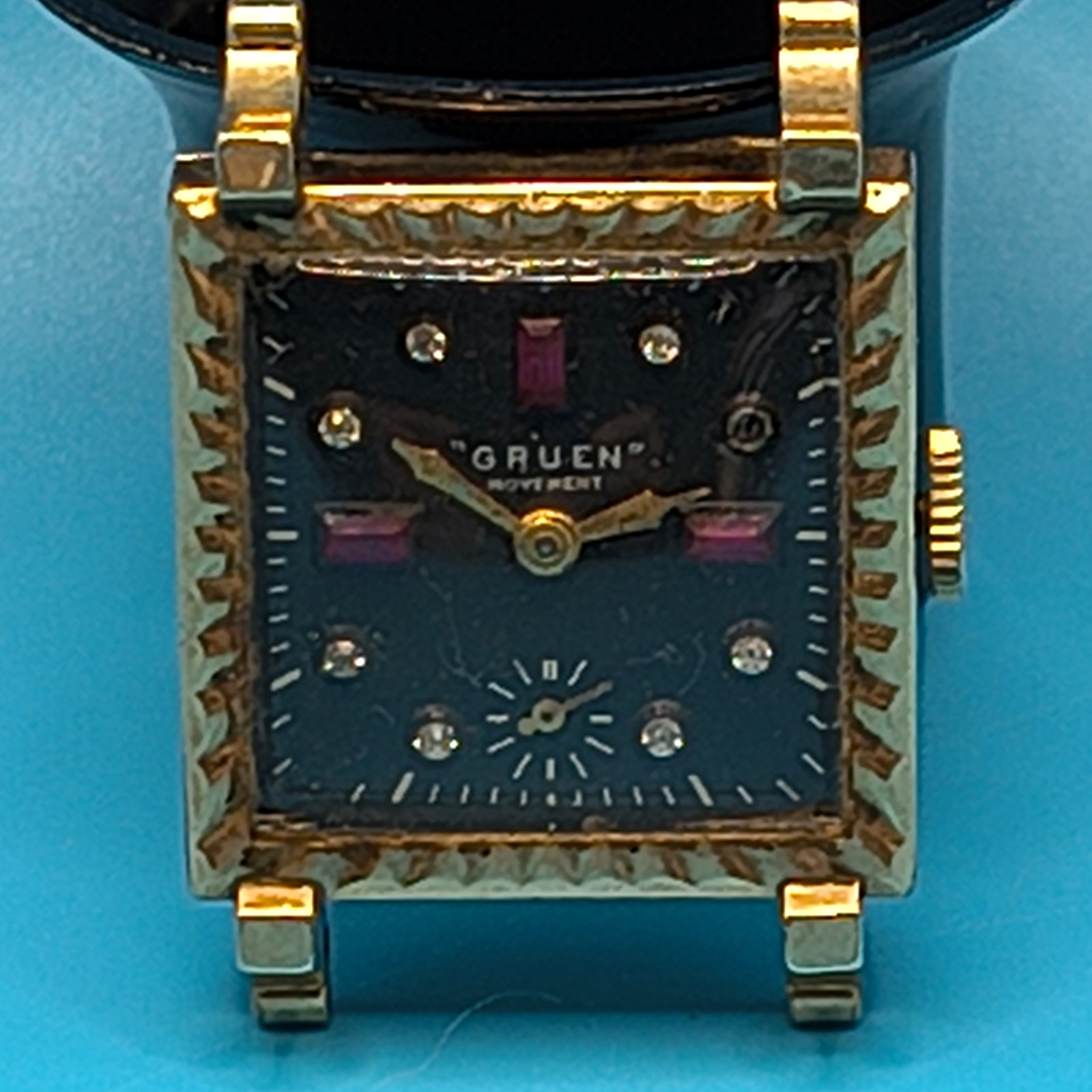 Gruen Swiss 715 15 Jewels Mechanical Manual Watch Movement Stainless Steel