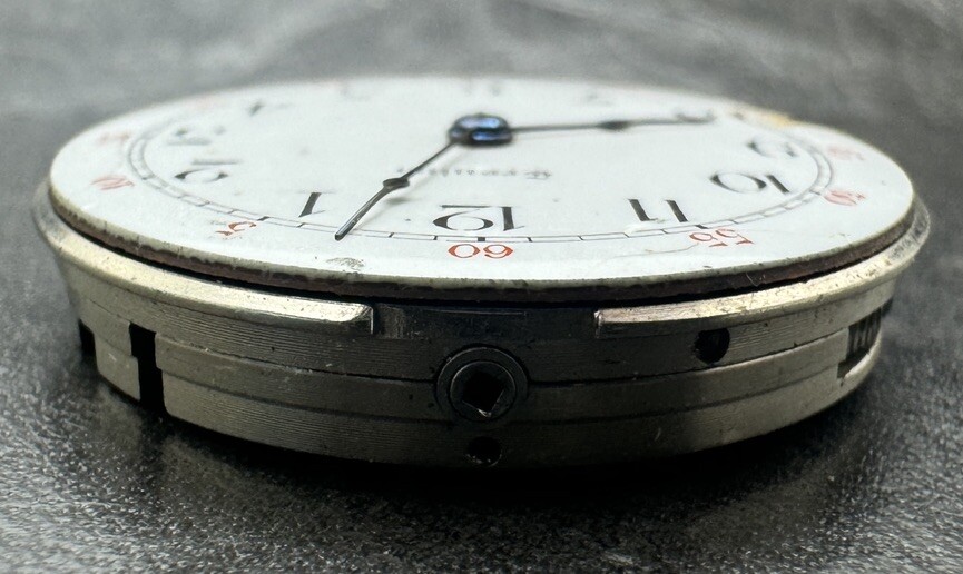 Vintage Trenton GRADE 100 0S 7J Pocket WATCH MOVEMENT-for Repair