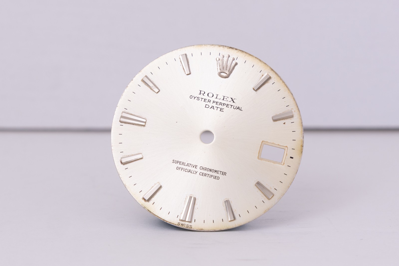 Rolex Date Faded Silver Fat 6-9 Index Dial for model 1500 FCD30400