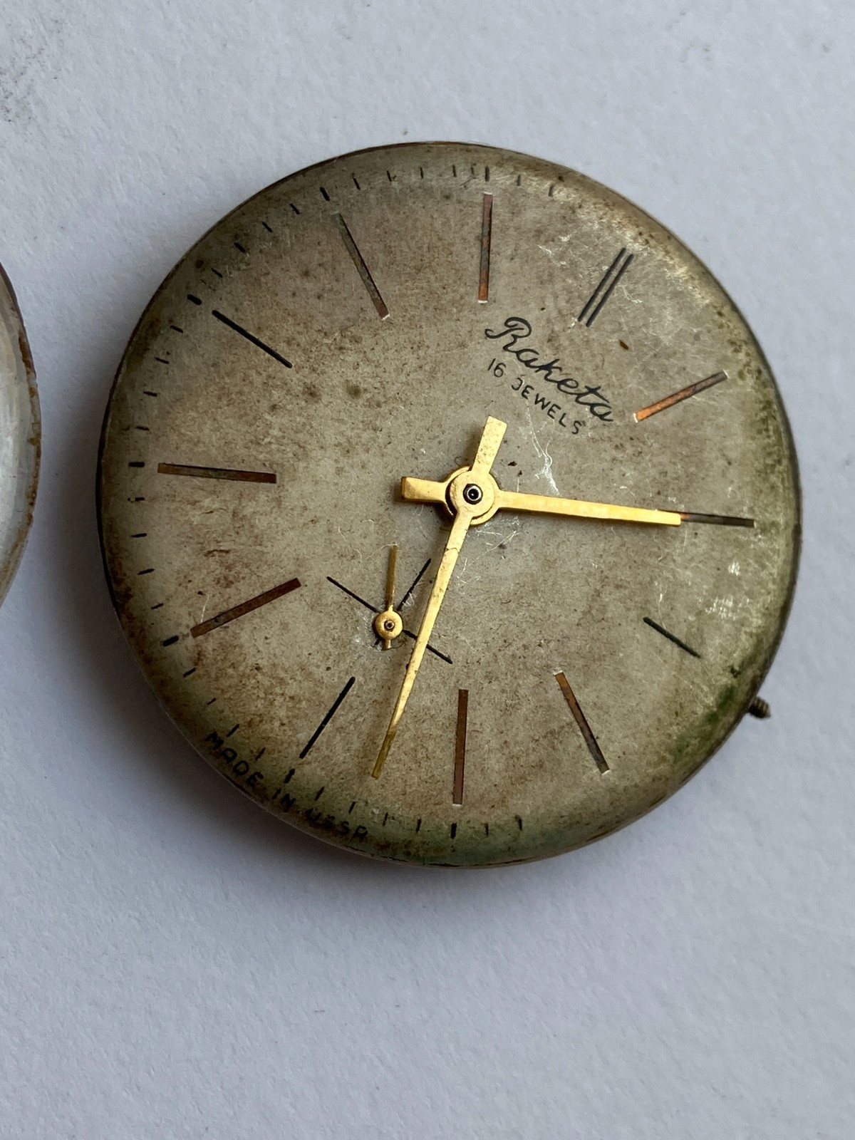 VINTAGE MEN WRIST WATCH FOR PARTS MOVEMENT RAKETA PAKETA USSR 16 JEWEL CAL. 2603