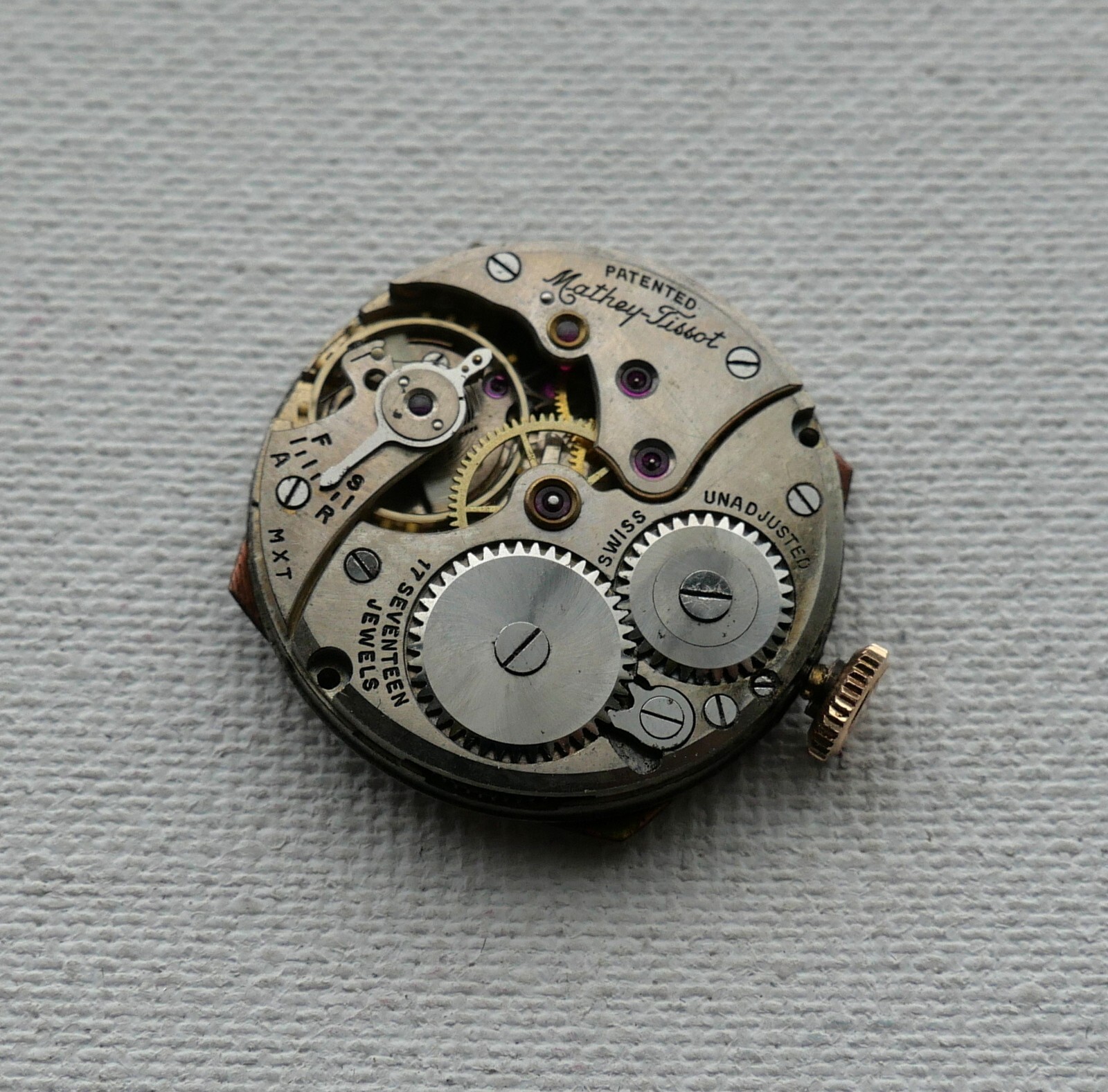 VINTAGE MATHEY TISSOT WATCH CAL.162 MOVEMENT 17 JEWELS FOR PARTS