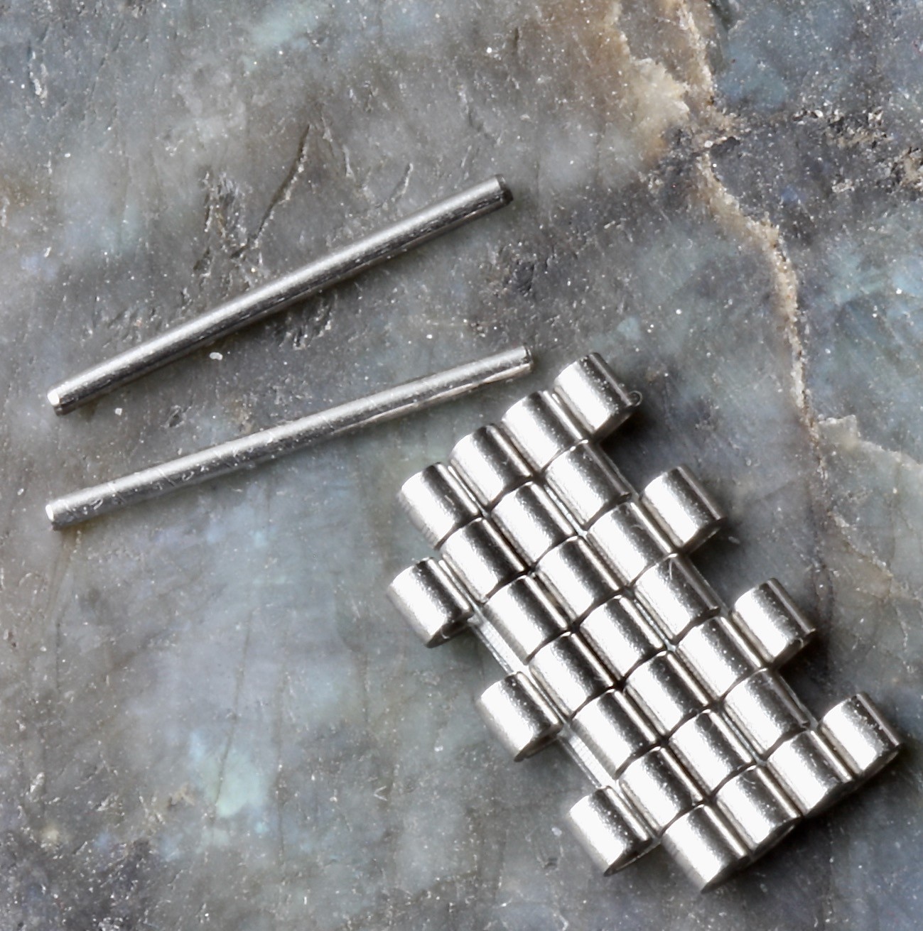 2 rare steel grooved NSA links vintage watch bracelet band Novavit 1960s parts