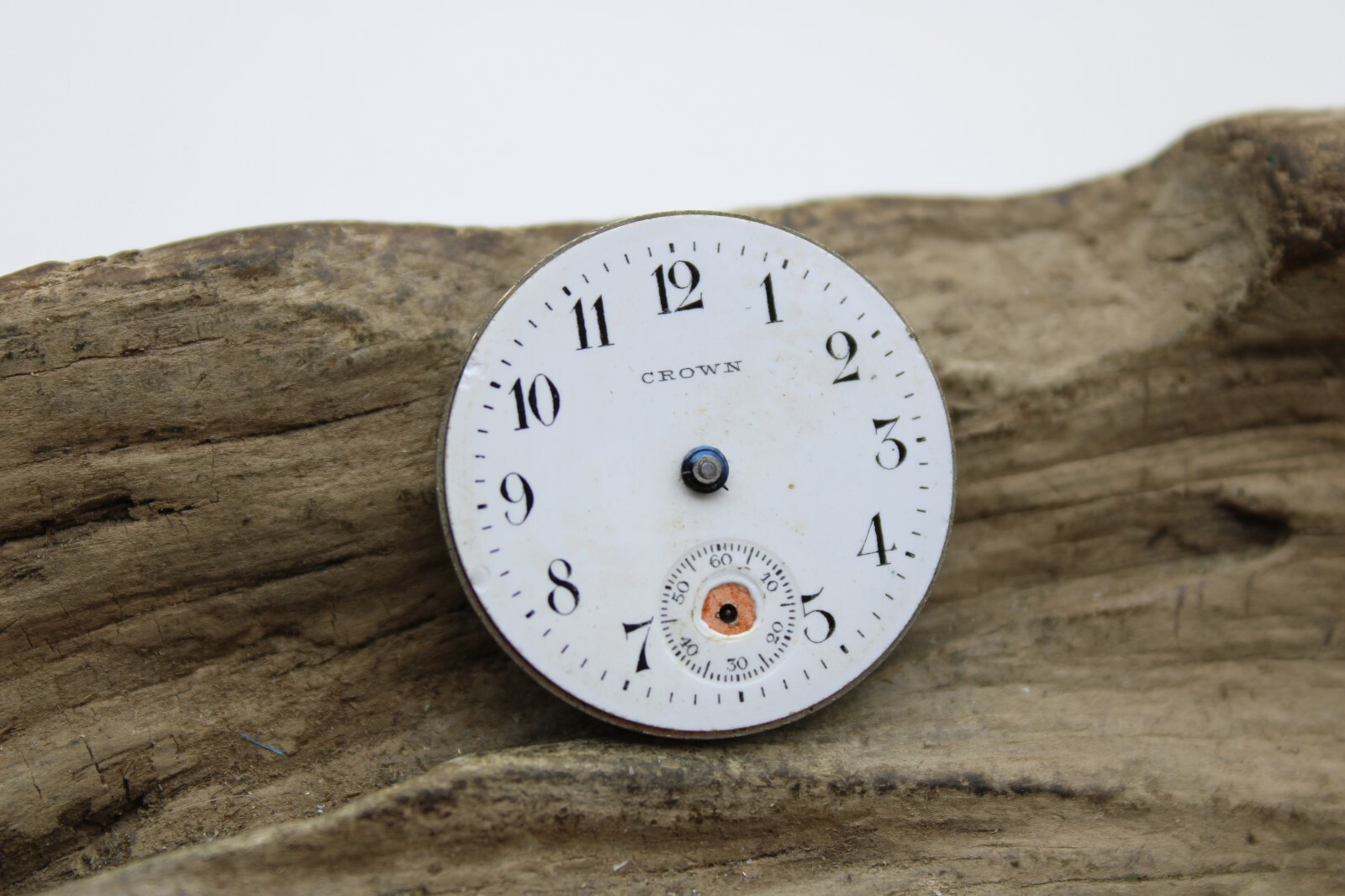 CROWN WATCH Co. Movement 818848 27.7mm DIAMETER FOR REPAIR SWISS (P3M2)