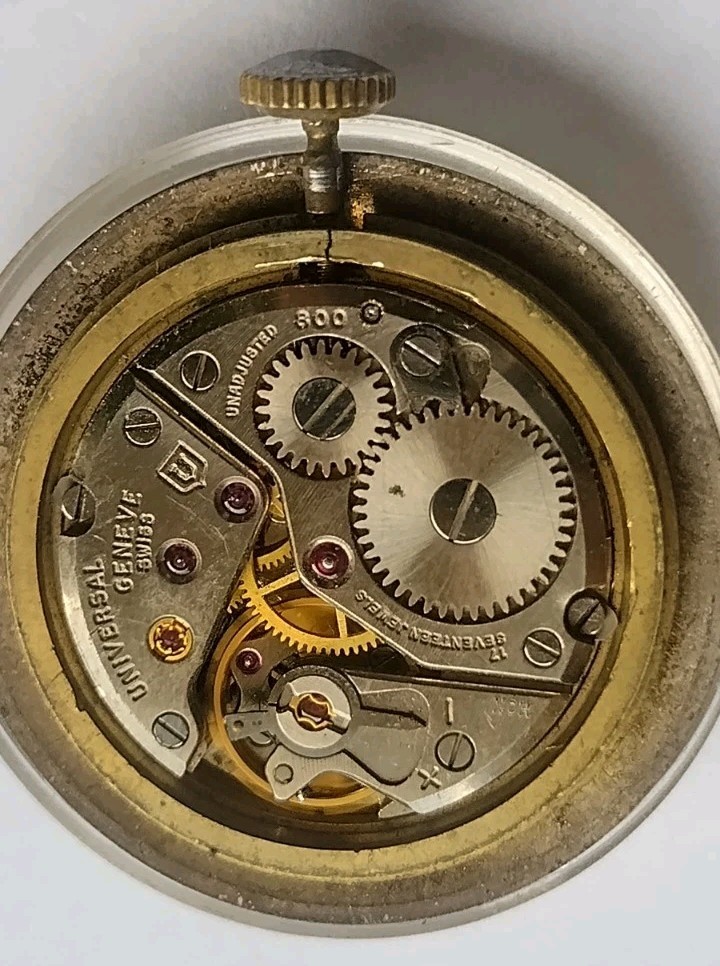 Universal Geneve wristwatch movement Cal.800 D-20mm