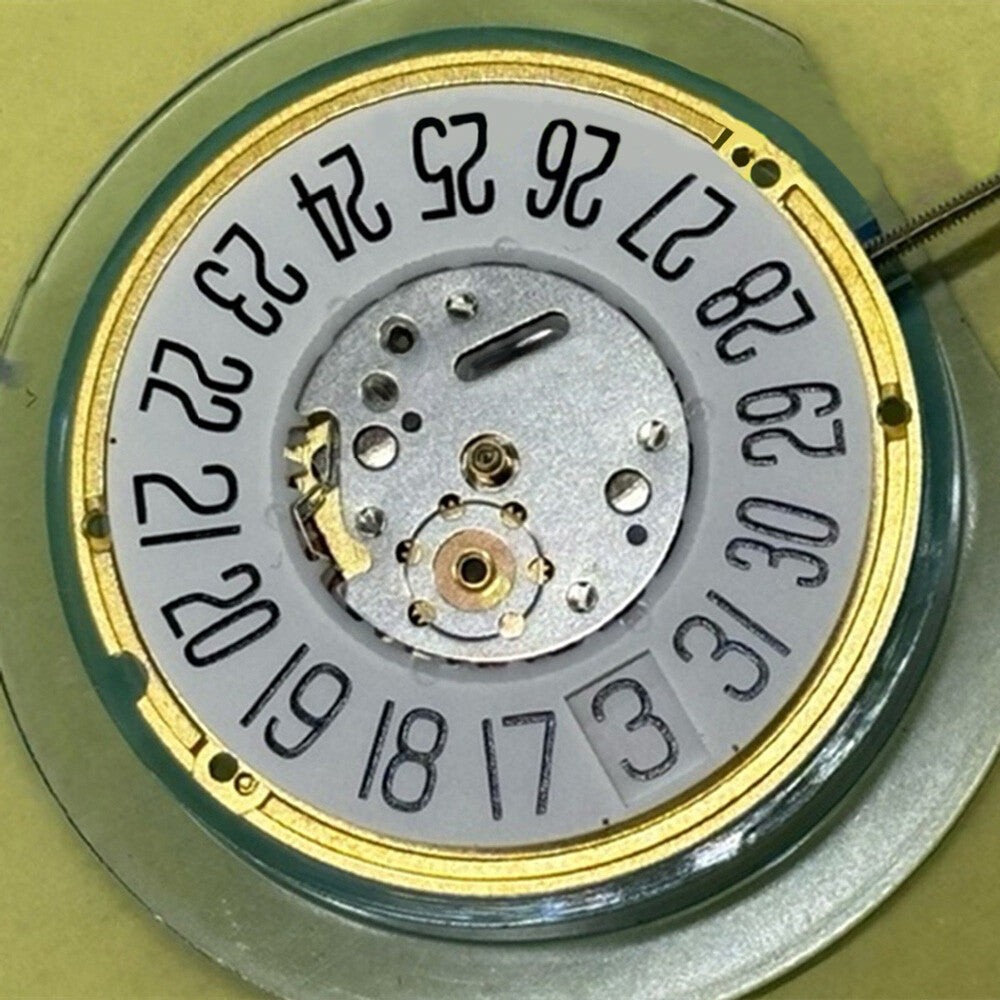 Swiss Made V8 Quartz ETA F06.161 Movement Single Calendar Large Date at 6 o’cloc