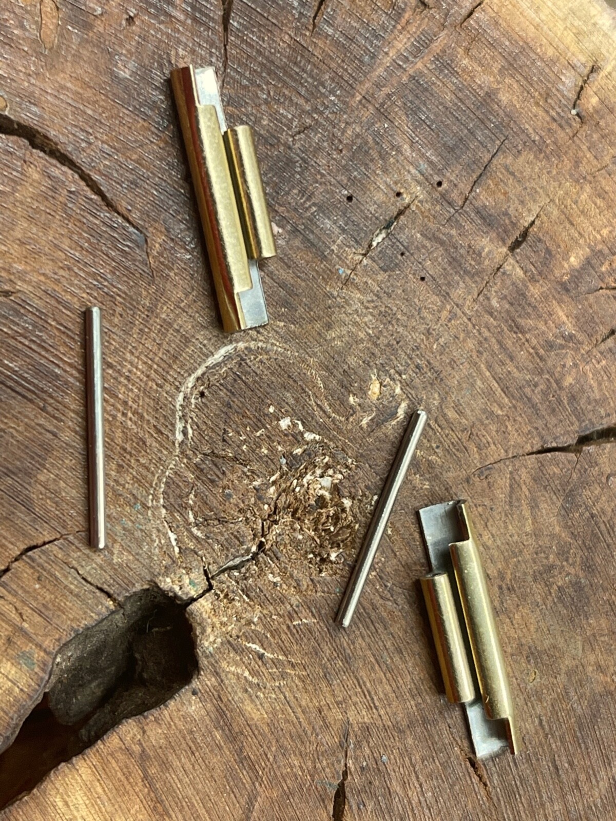 Gold color 20mm ends for 3-row NSA vintage watch Swiss NSA band parts NOS