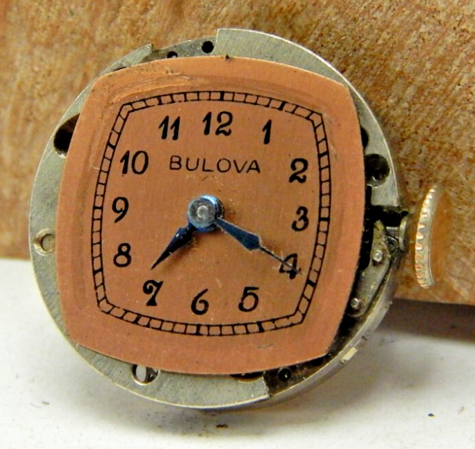 Vintage 1942 Bulova 7AM 17j ladies wrist watch movement with dial, crown & hands