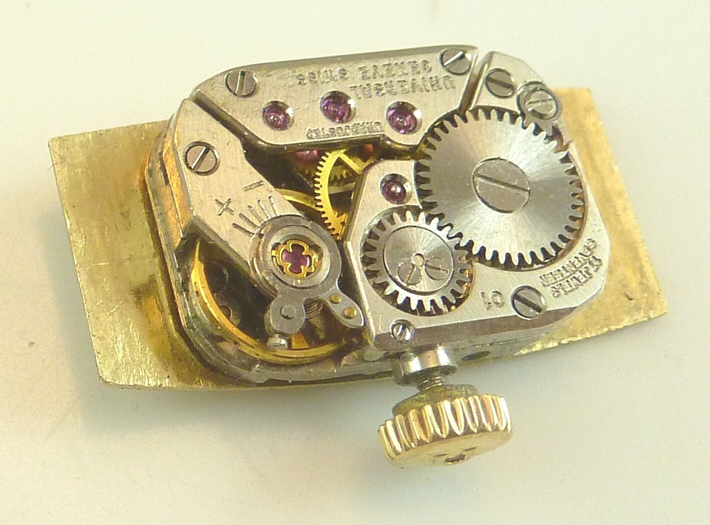Universal Geneve LDS 17 J Wrist Watch Movement – Good Balance – Parts / Repair