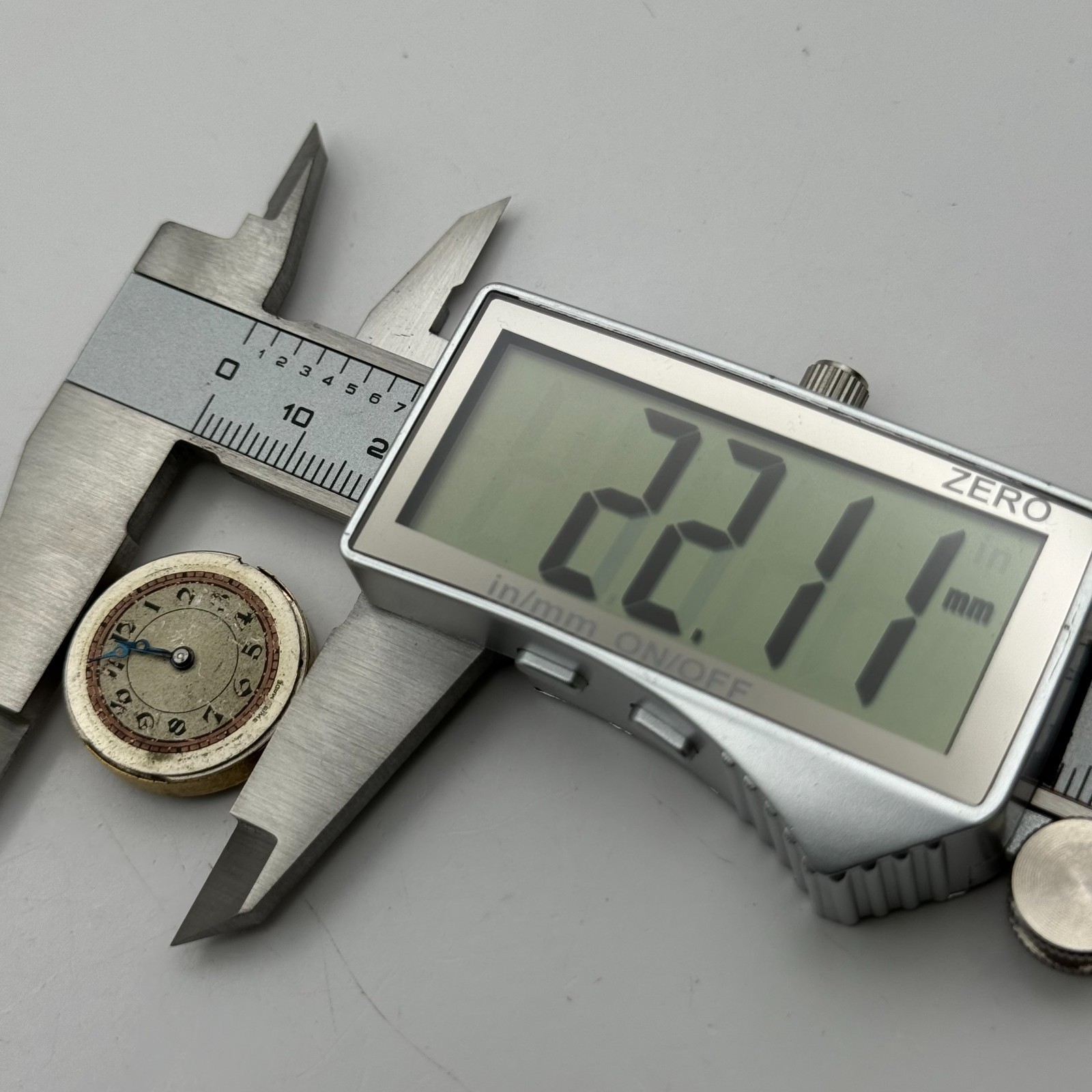 Rotary 5/240 Watch Movement 15 Jewels Swiss Manual Wind Parts Repair 22mm