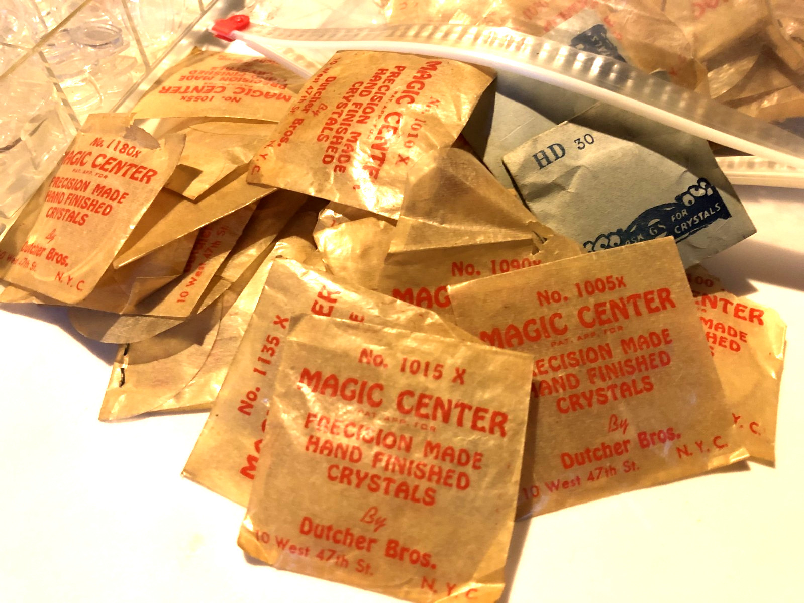 Lot of Vintage NOS Round Plastic Watch Crystals – Various Sizes