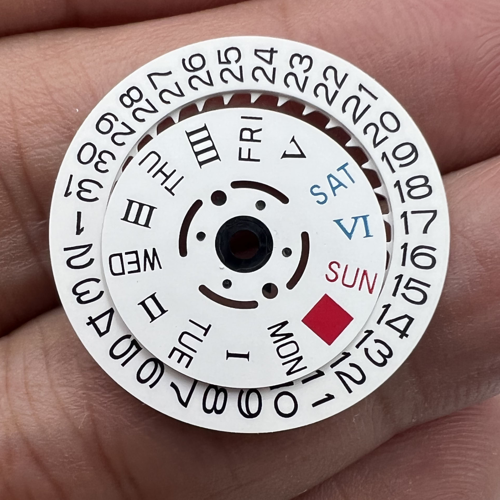 White Date Disk Wheel Week Wheel Roman/English Font for Movement NH36 3/3.8